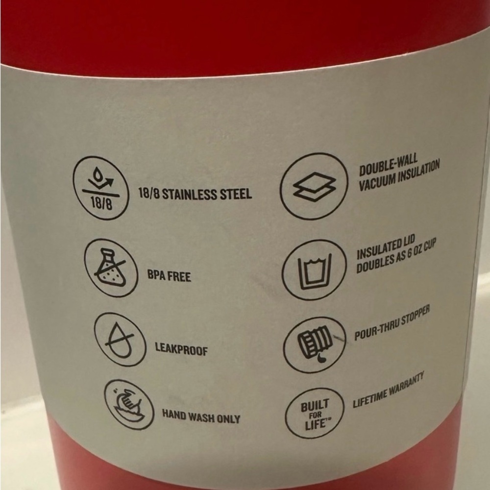 Stanley Red To-Go Adventure Water Bottle 1.4 quarts - Picture 2 of 3